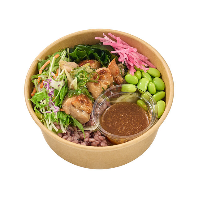 たんぱく質が摂れる！ねぎ塩麹焼チキンのサラダボウル