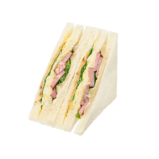 燻製ベーコンとチーズポテトサラダサンド