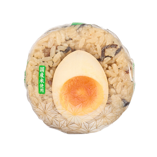 紅鮭おにぎり～大分県産かぼす胡椒風味～(佐賀県産さがびより使用