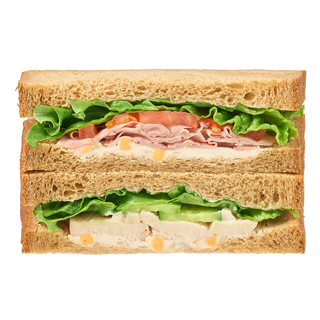 カフェサンド　低温調理チキン＆ハム(3種のチーズフィリング)