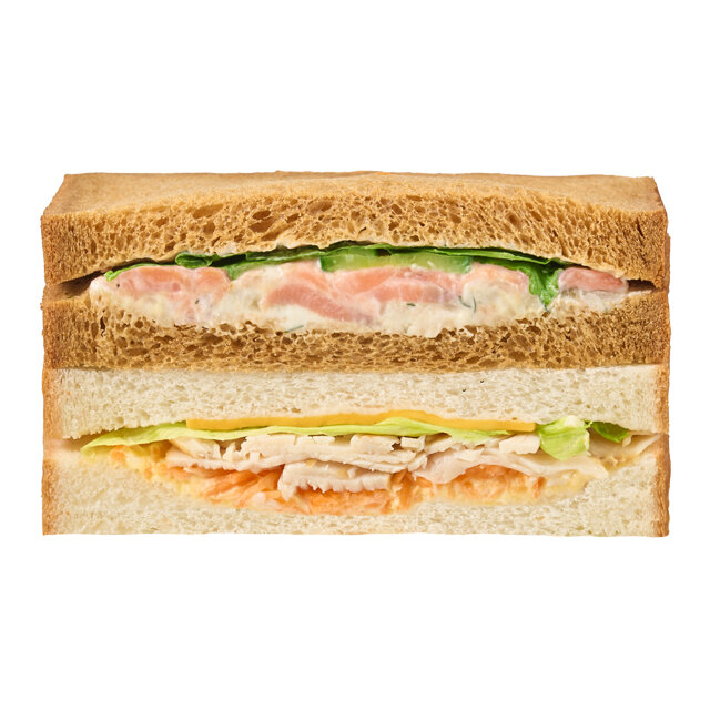 カフェサンド　サーモンクリームチーズ&スモークチキン