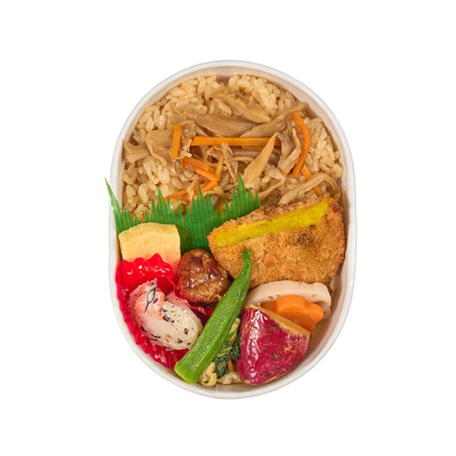 秋の味覚＆舞茸のせごはんわっぱ弁当