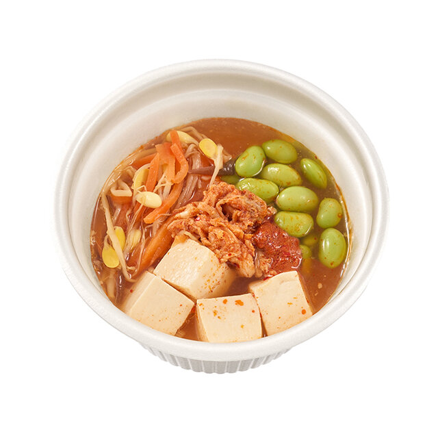 たんぱく質が摂れる蒸し鶏の麻辣スープごはん