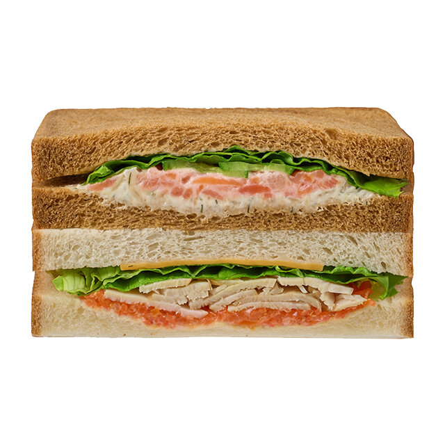 カフェサンド　サーモン＆チキン(ハニーマスタードラぺ)