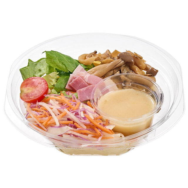 オニオンドレで食べる！国産きのこのパスタサラダ | NewDays